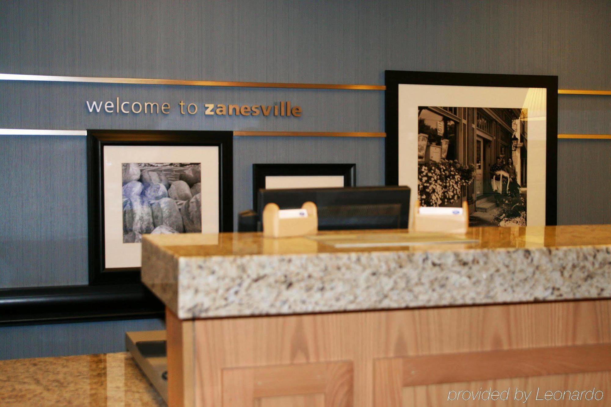 Hampton Inn Zanesville Beltér fotó